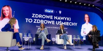 Iga Świątek w kampanii edukacyjnej Oral-B i PTS